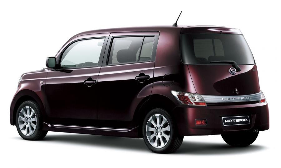  Daihatsu Materia 2007 года  (фото 11 из 12)